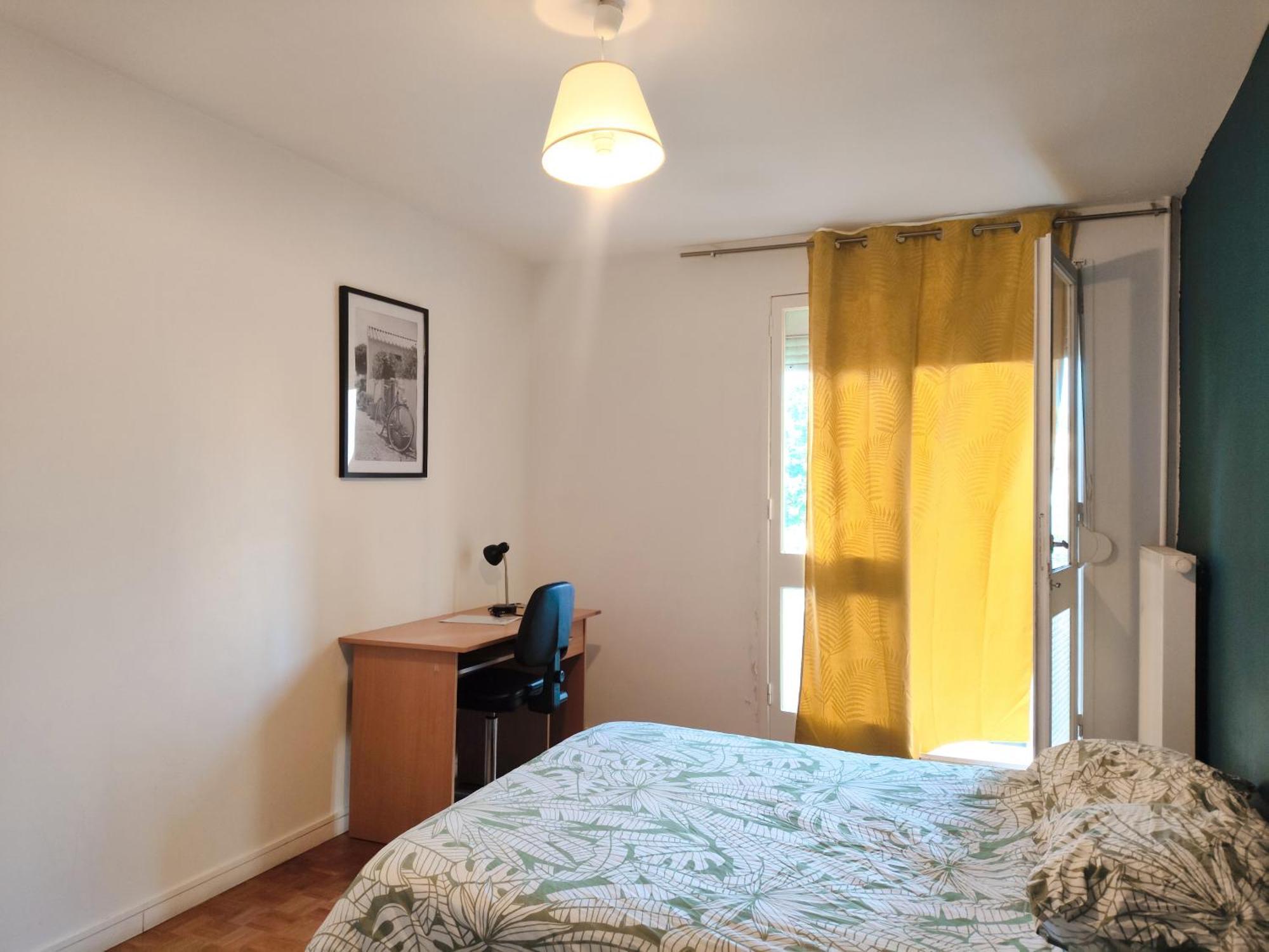 Chambre Dans Un Appartement En Colocation 雷恩 外观 照片